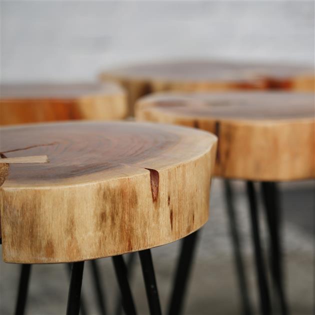 Bijzettafel van massief acacia naturel - 32x32x45 cm - 6cm dikke stam met stalen frame - verpakt per 2
