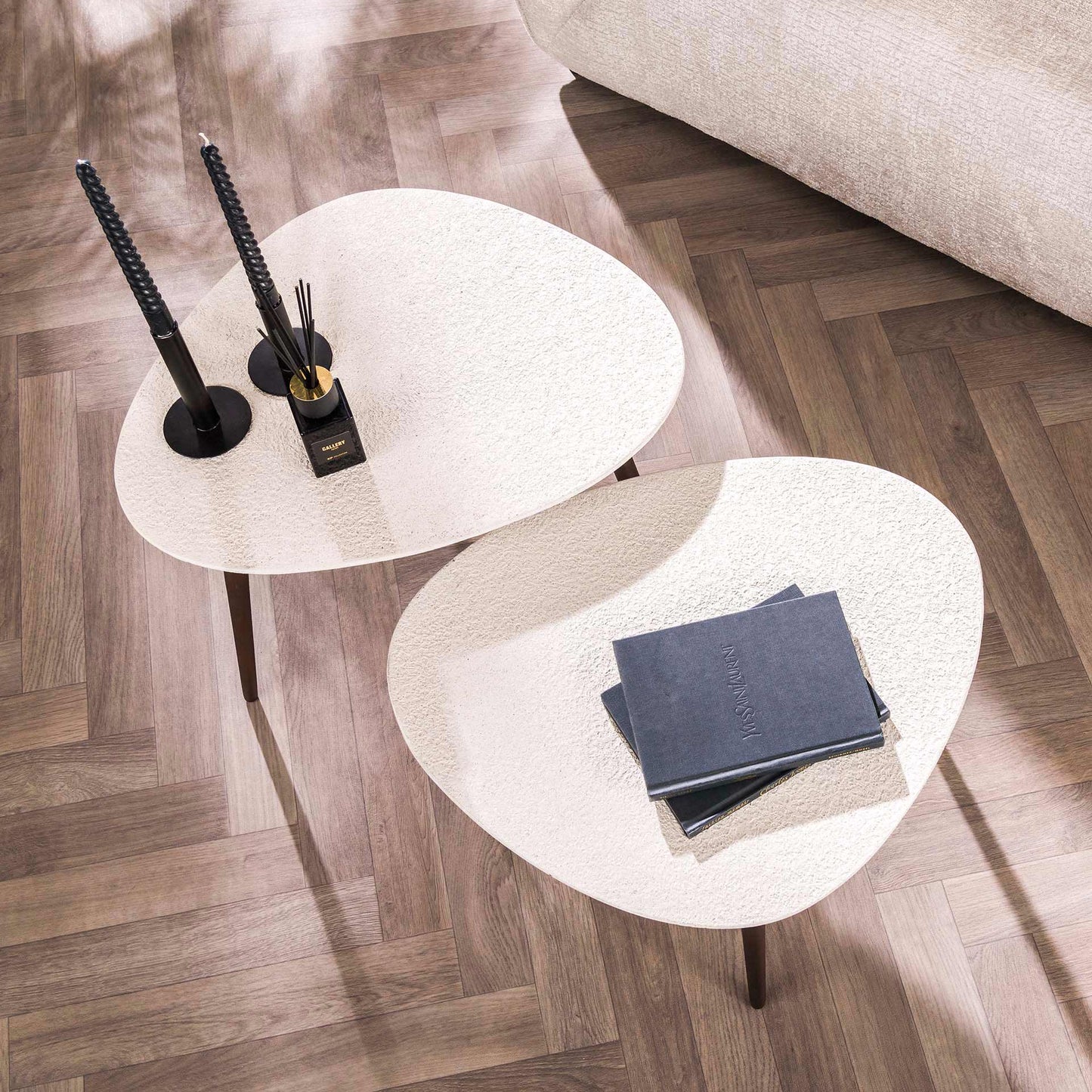Salontafel set/2 driehoekig stone / Marmer composiet