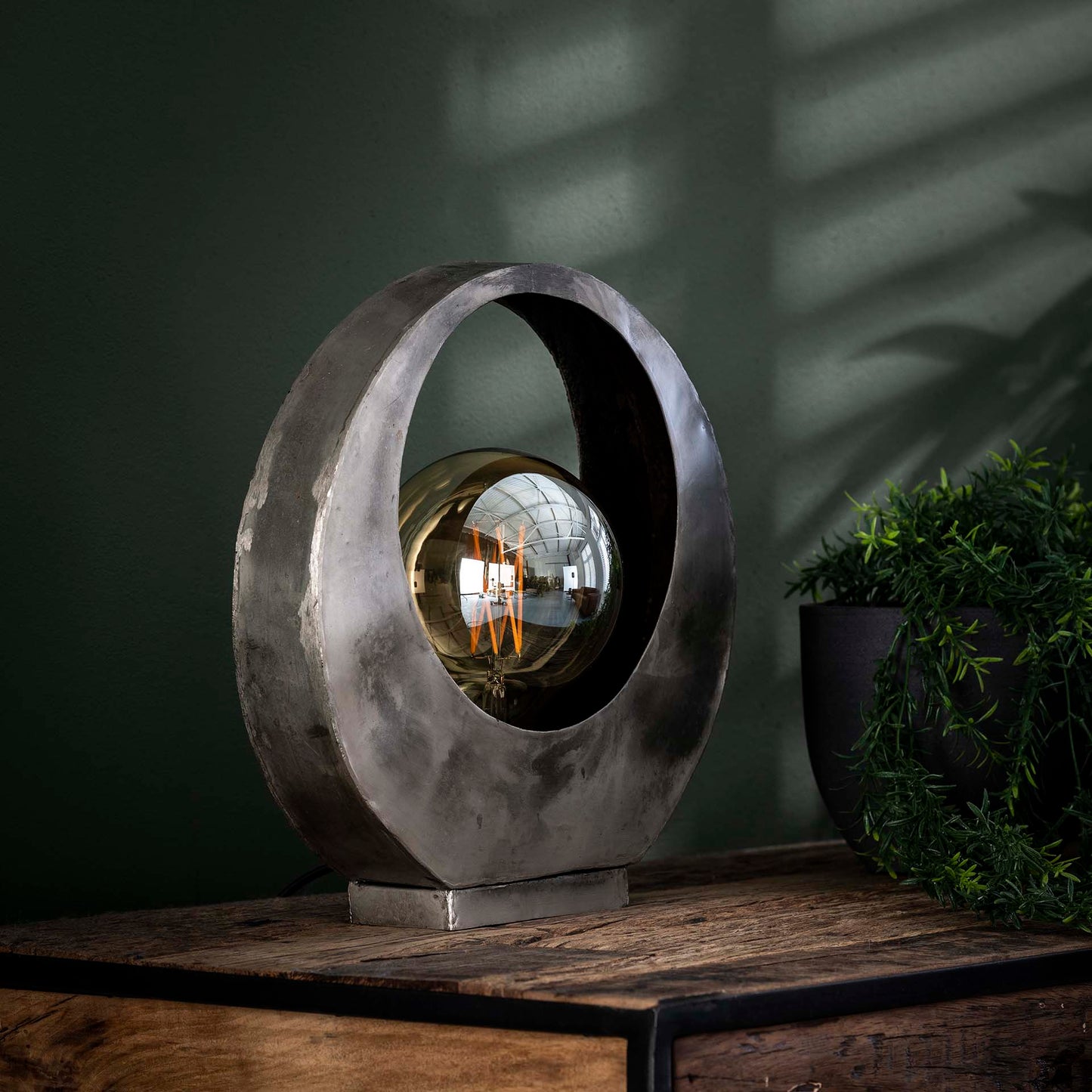 Tafellamp full moon / Oud zilver