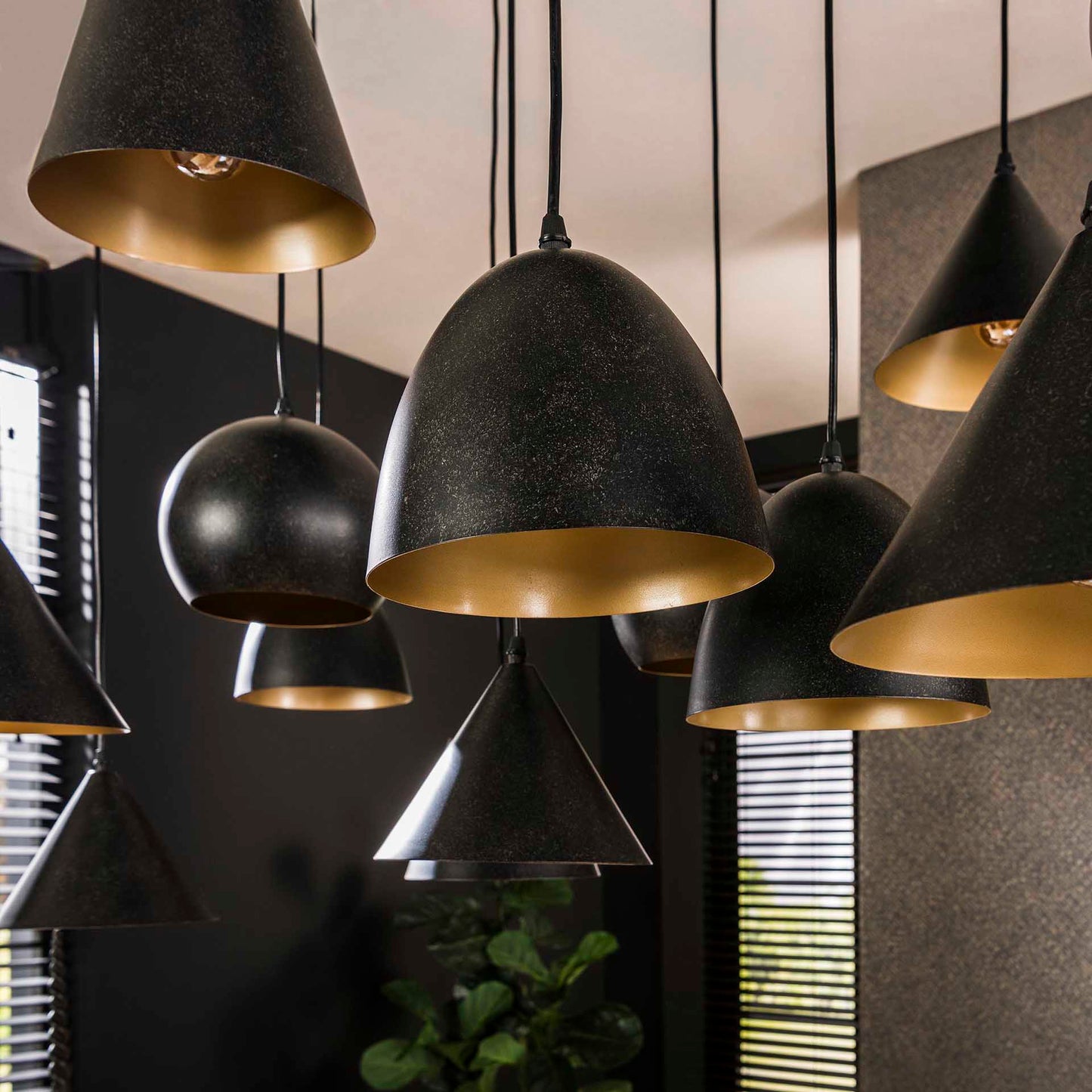 Hanglamp 18L XXL metalen kap / Artic zwart