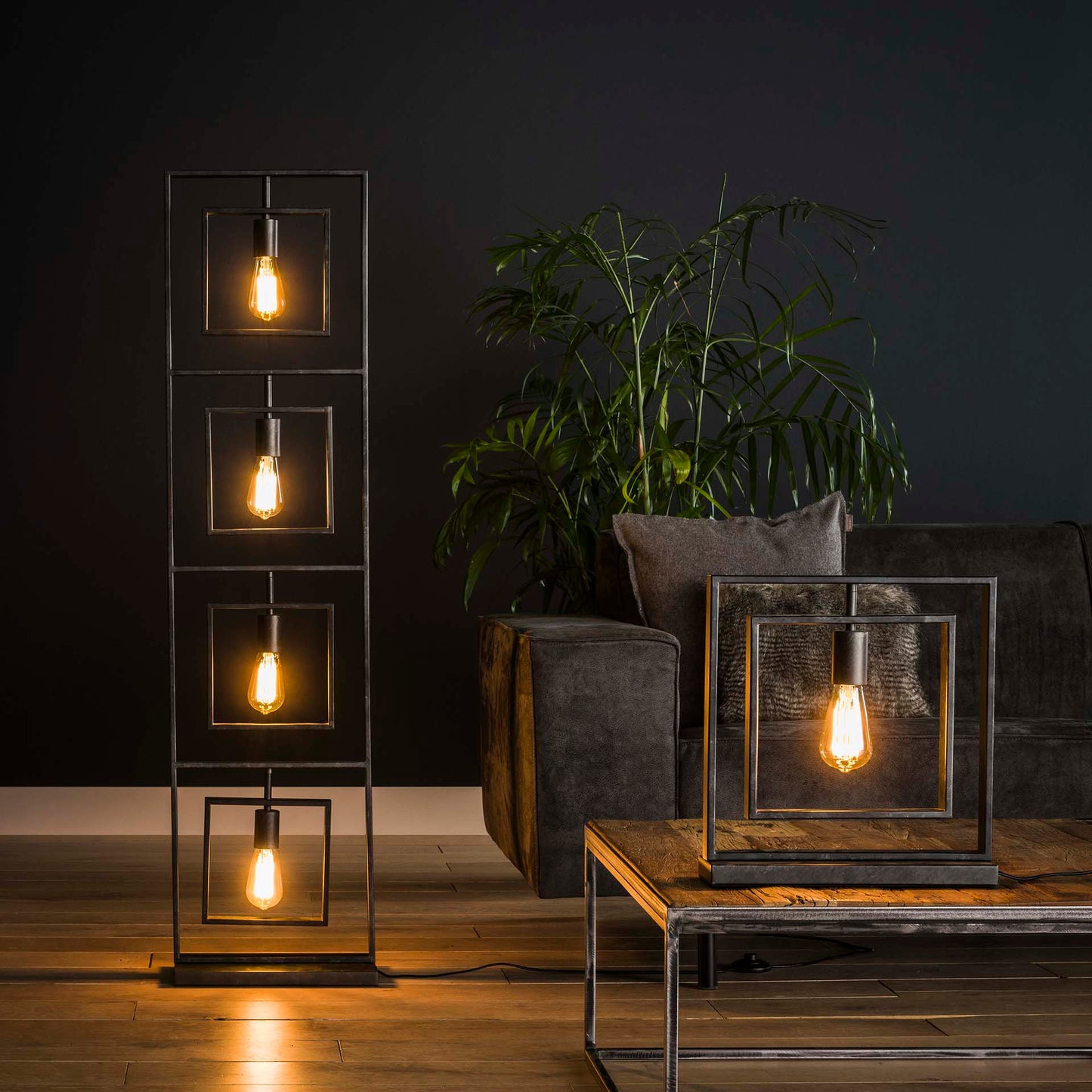 Vloerlamp 4L Turn square / Charcoal