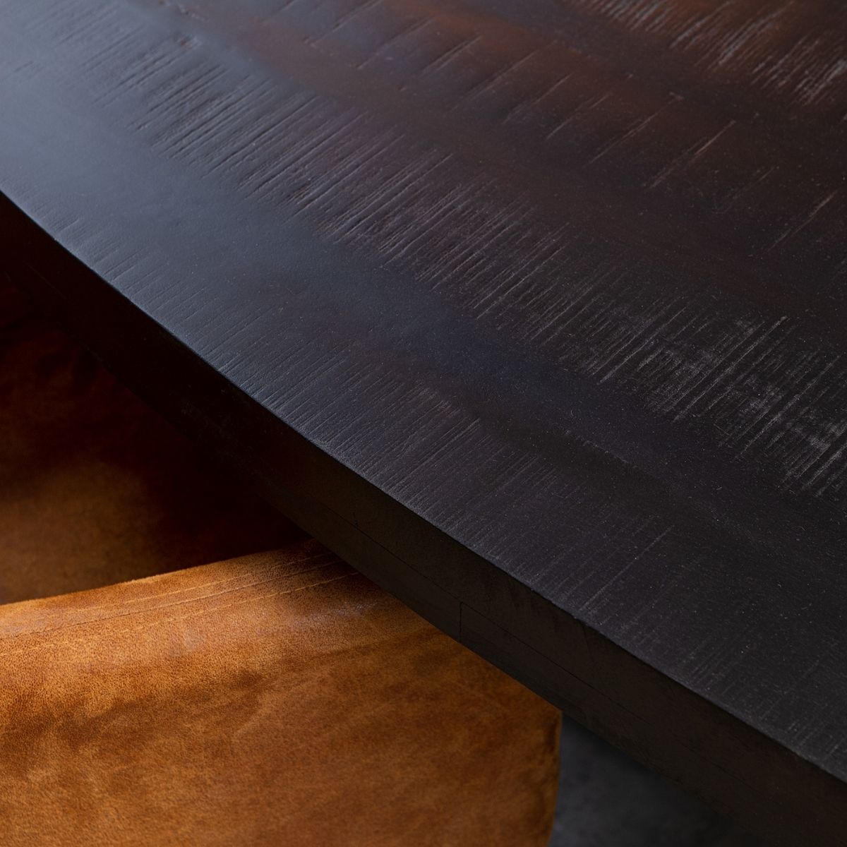Eettafel Denver Black | 240 cm | Ovaal