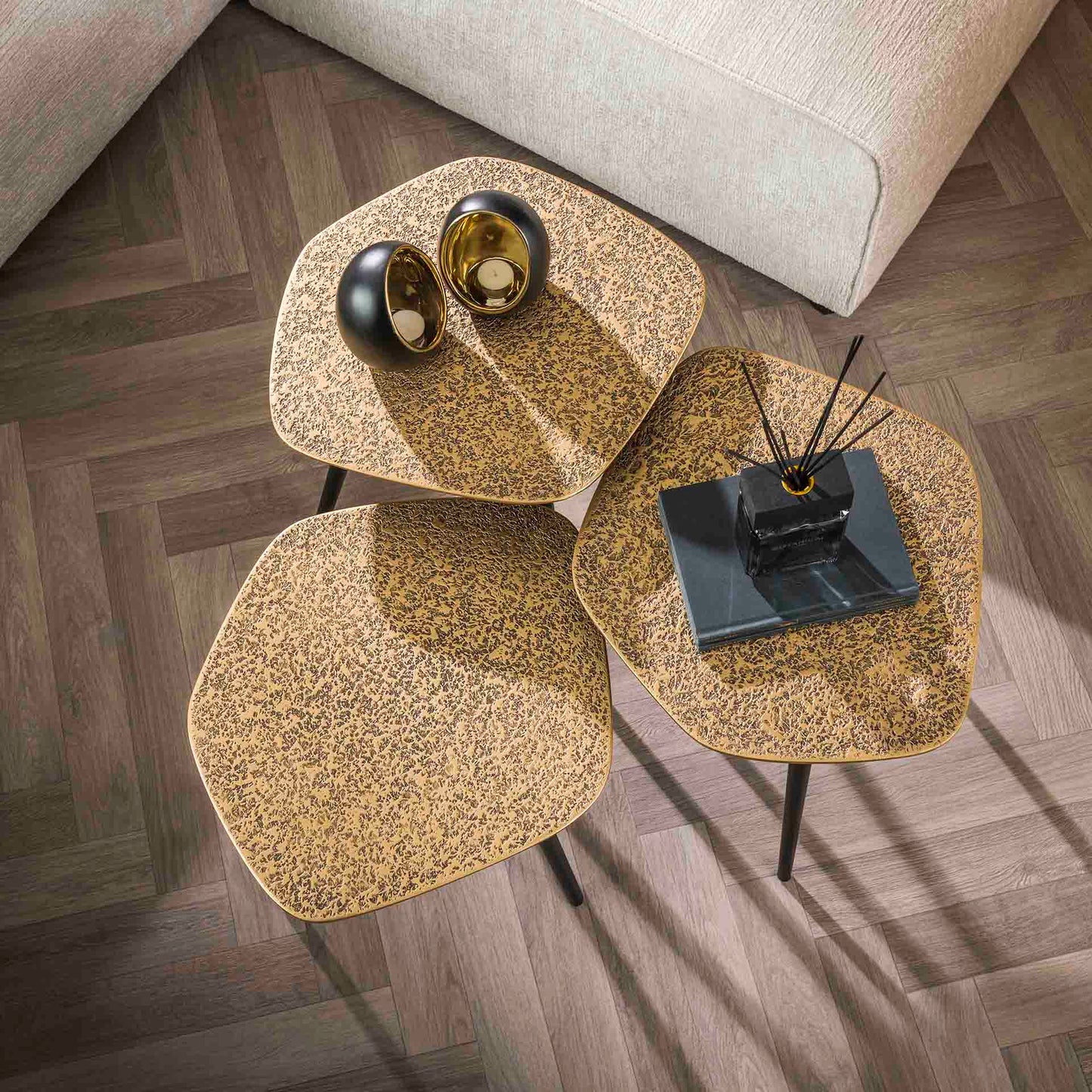 Salontafel set/3 point metallic / Brons antiek