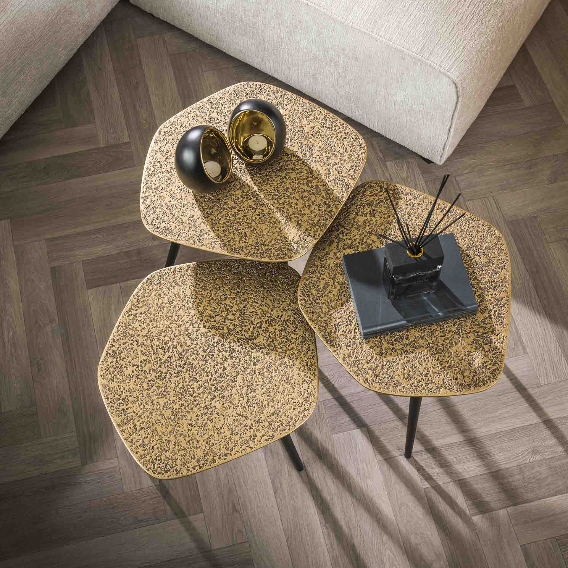 Salontafel set/3 point metallic / Brons antiek