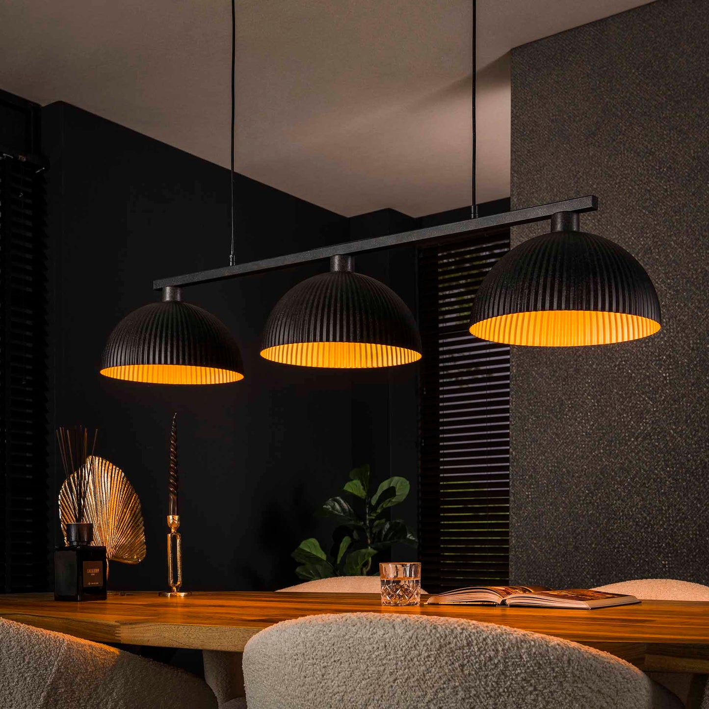 Hanglamp van 3 Lampen halfronde kap-ribbel - 120x30x150 cm - Artic zwart